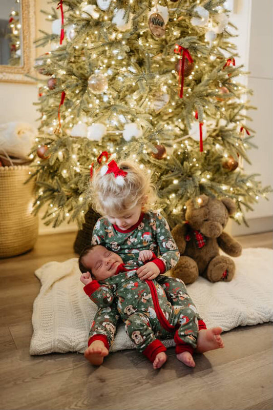 ONCE UPON A CHRISTMAS 2 PIECE SET