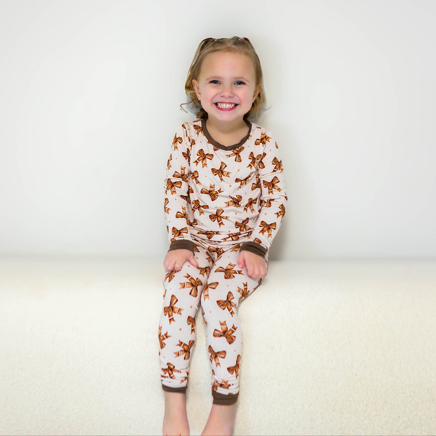 BOWS & GOALS 2 PIECE SET