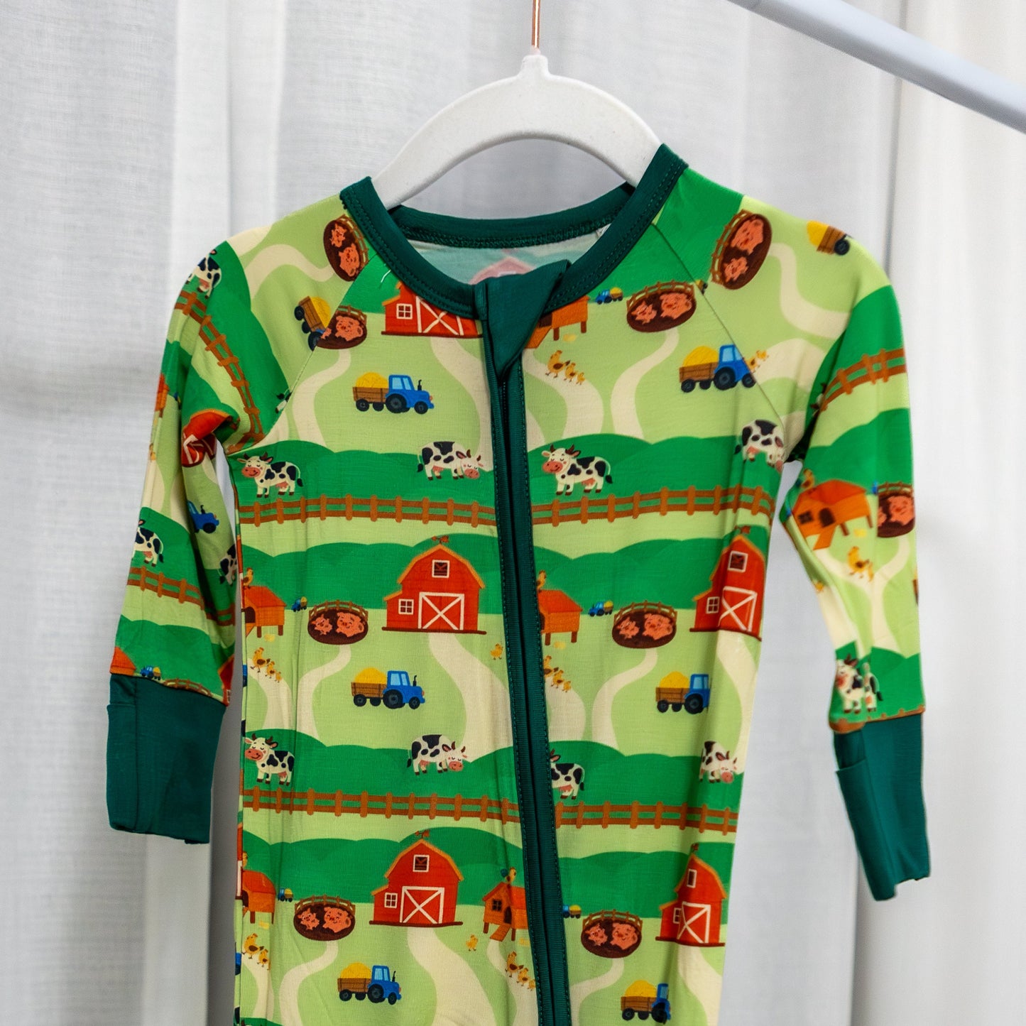 BARNYARD BUDDIES SLEEPER