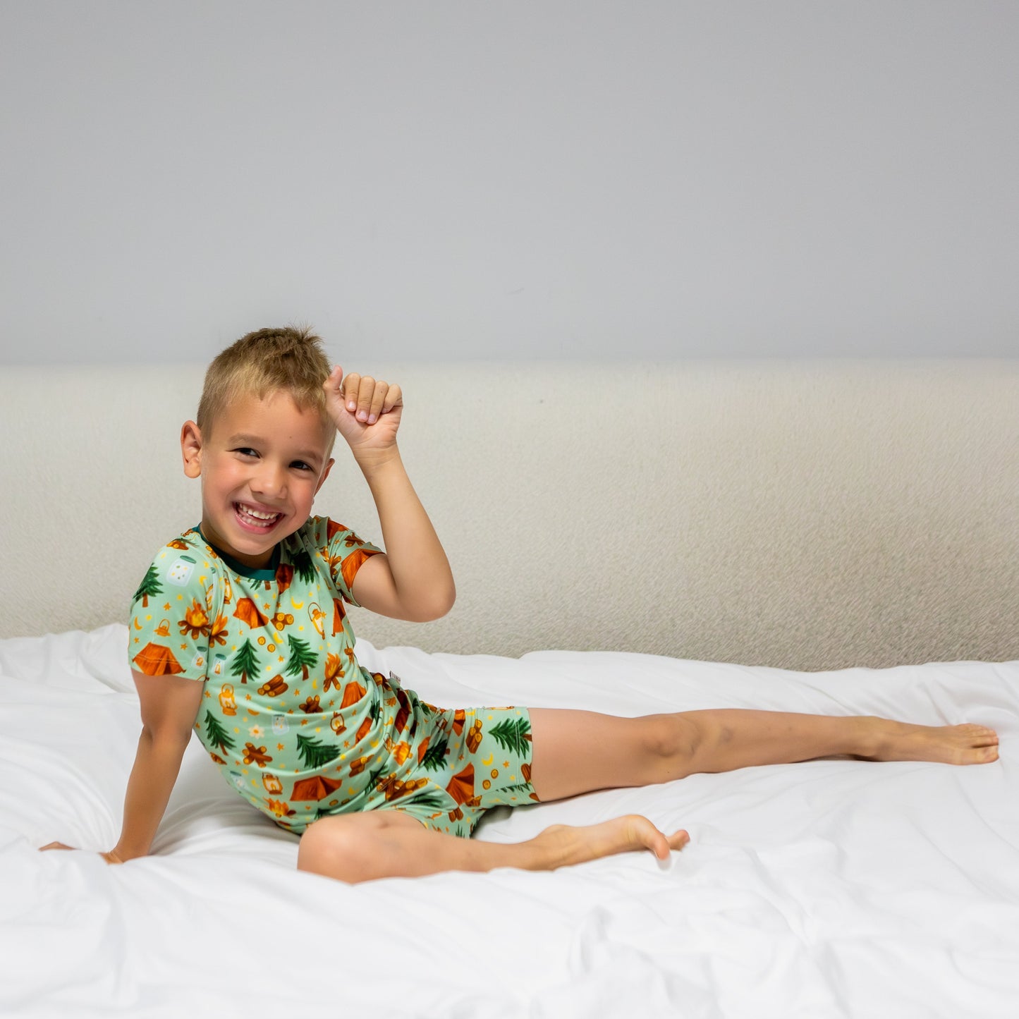 HAPPY CAMPER SHORTS SET